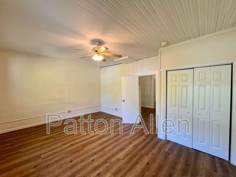 310 Old County Home Rd - Photo 5 of 27