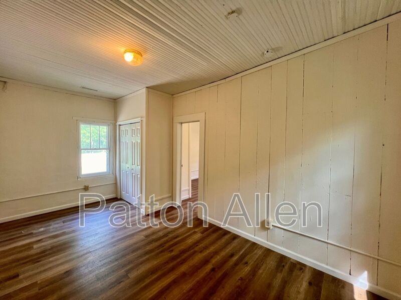 310 Old County Home Rd - Photo 6 of 27
