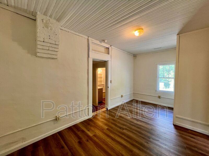 310 Old County Home Rd - Photo 7 of 27