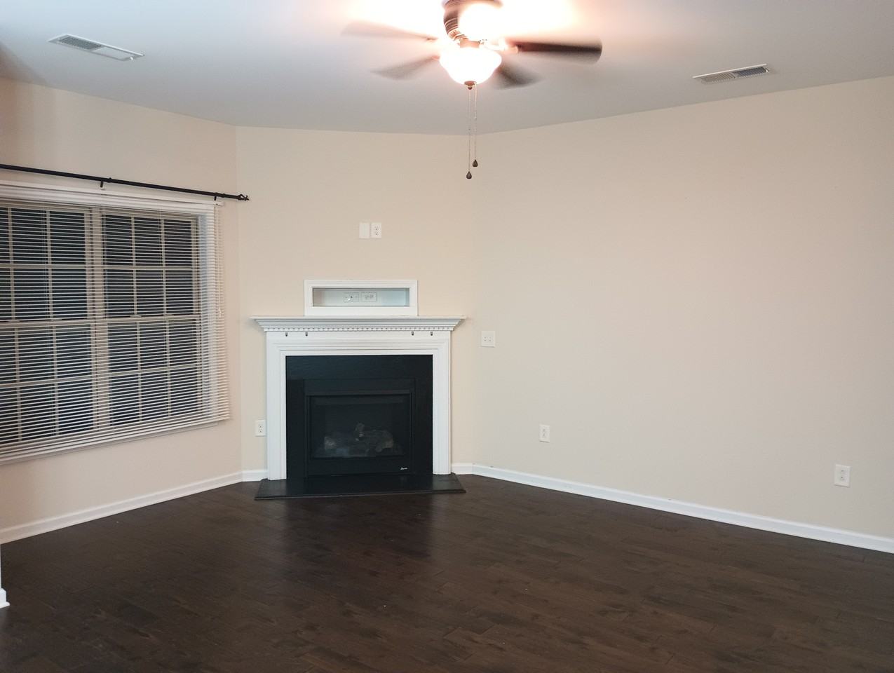 247 Cypress Hill Ln - Photo 2 of 29