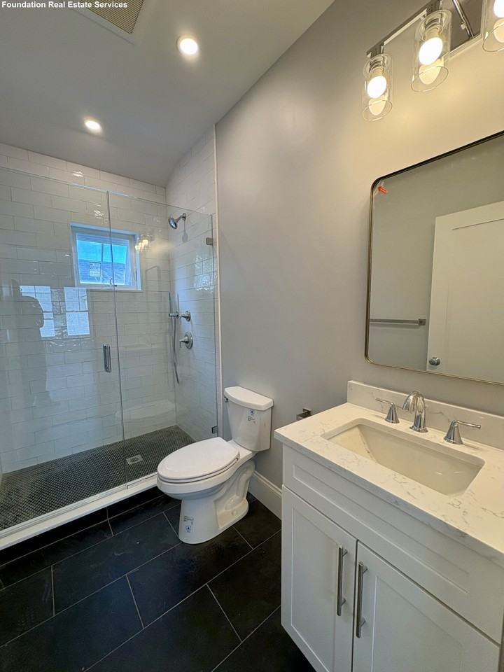 51 Fairbanks St #3 - Photo 5 of 12