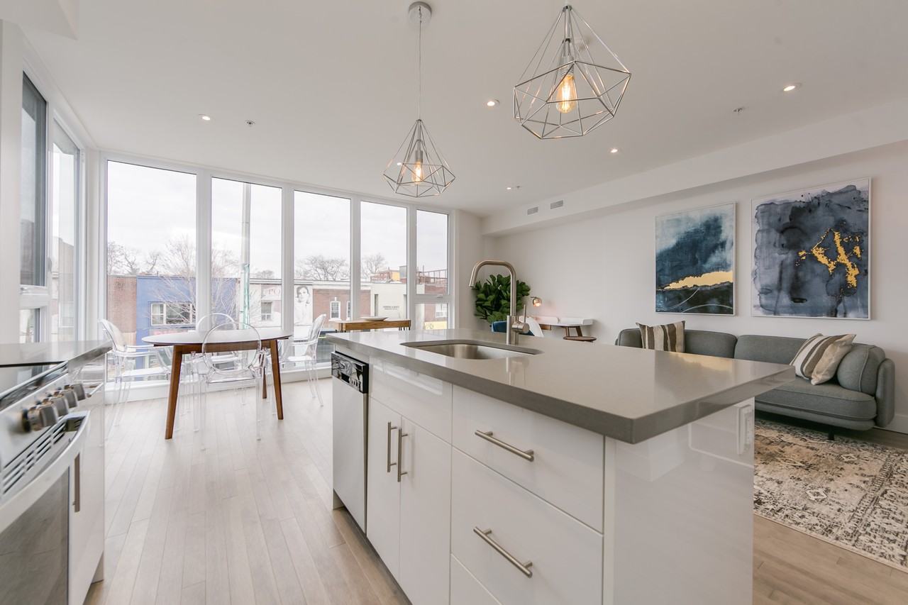 405 Saint Helen's Avenue - Photo 4 of 30