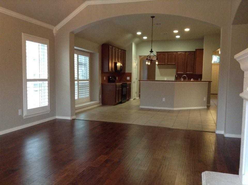 2732 Cascade Cove Drive - Photo 4 of 17