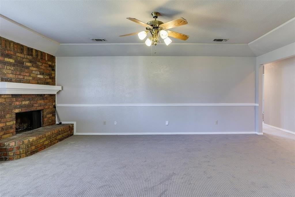 7020 Stonybrooke Drive - Photo 4 of 24