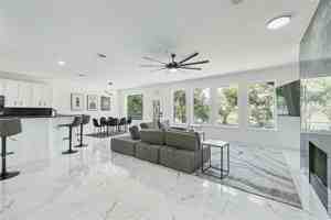 featured image of 3805 Overlook Ct