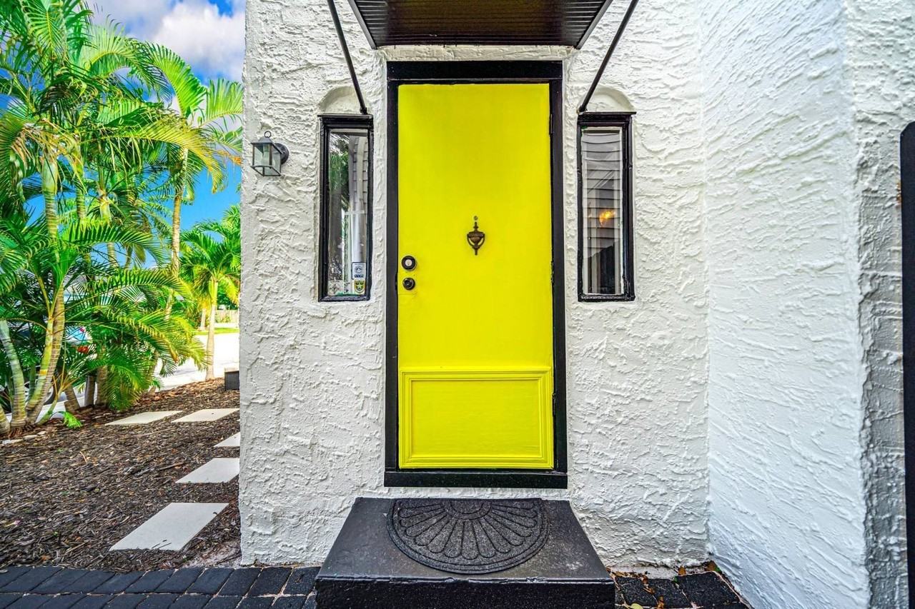 308 S L St - Photo 3 of 23