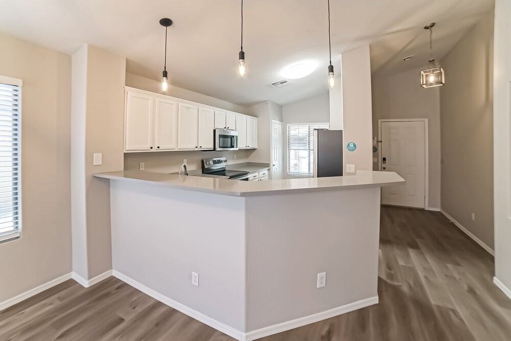 15337 W Lundberg St - Photo 6 of 16