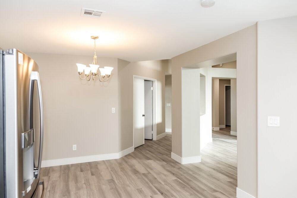 405 Rocky Rd - Photo 7 of 16