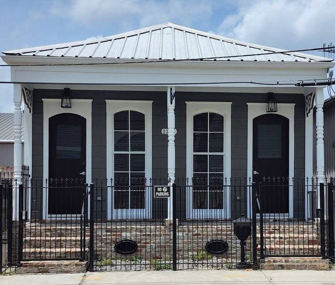 1133 Reverend John Raphael Junior Way #1225797P - Photo 3 of 13