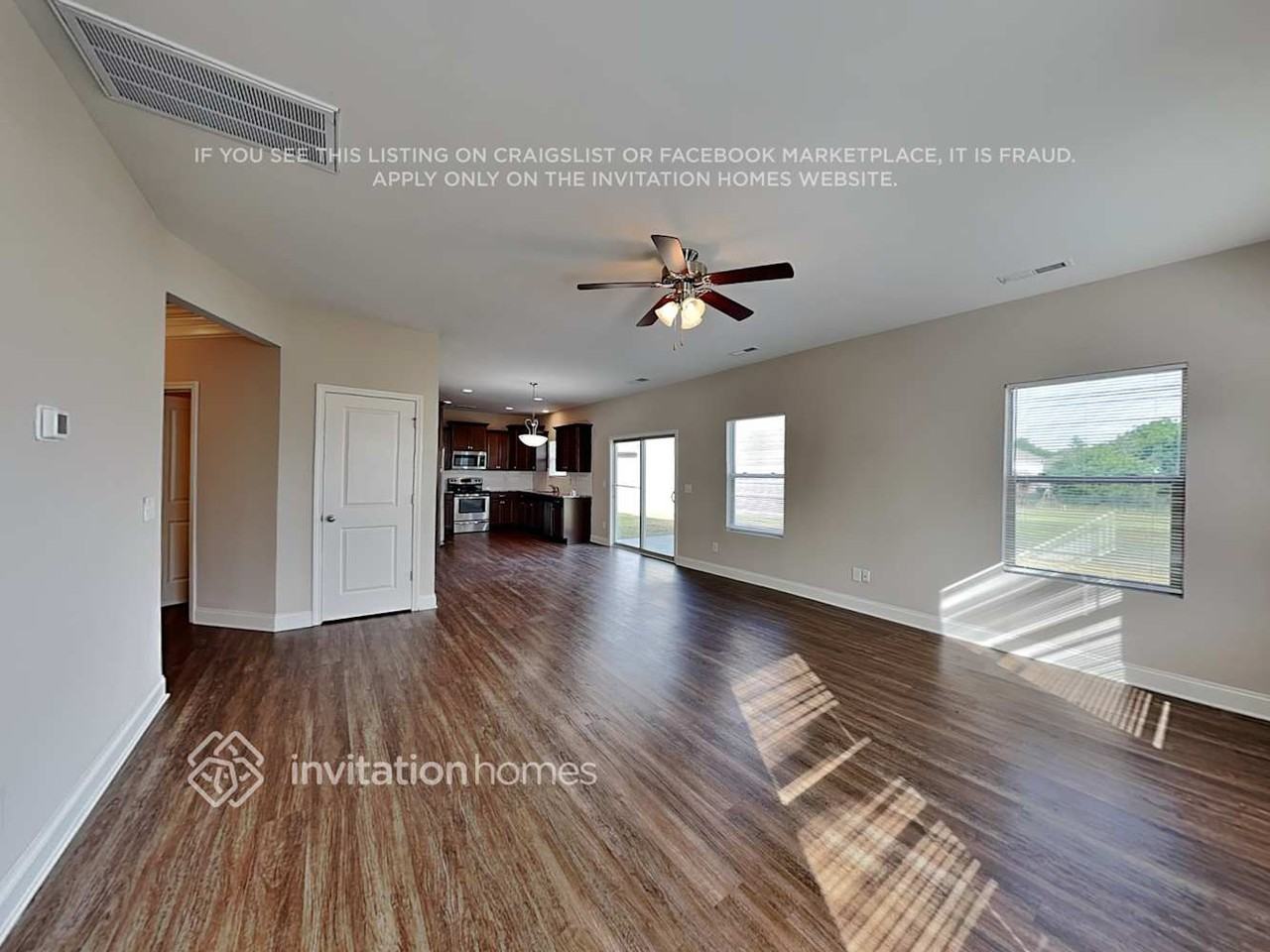 5355 Roberta Crossing Dr - Photo 5 of 12