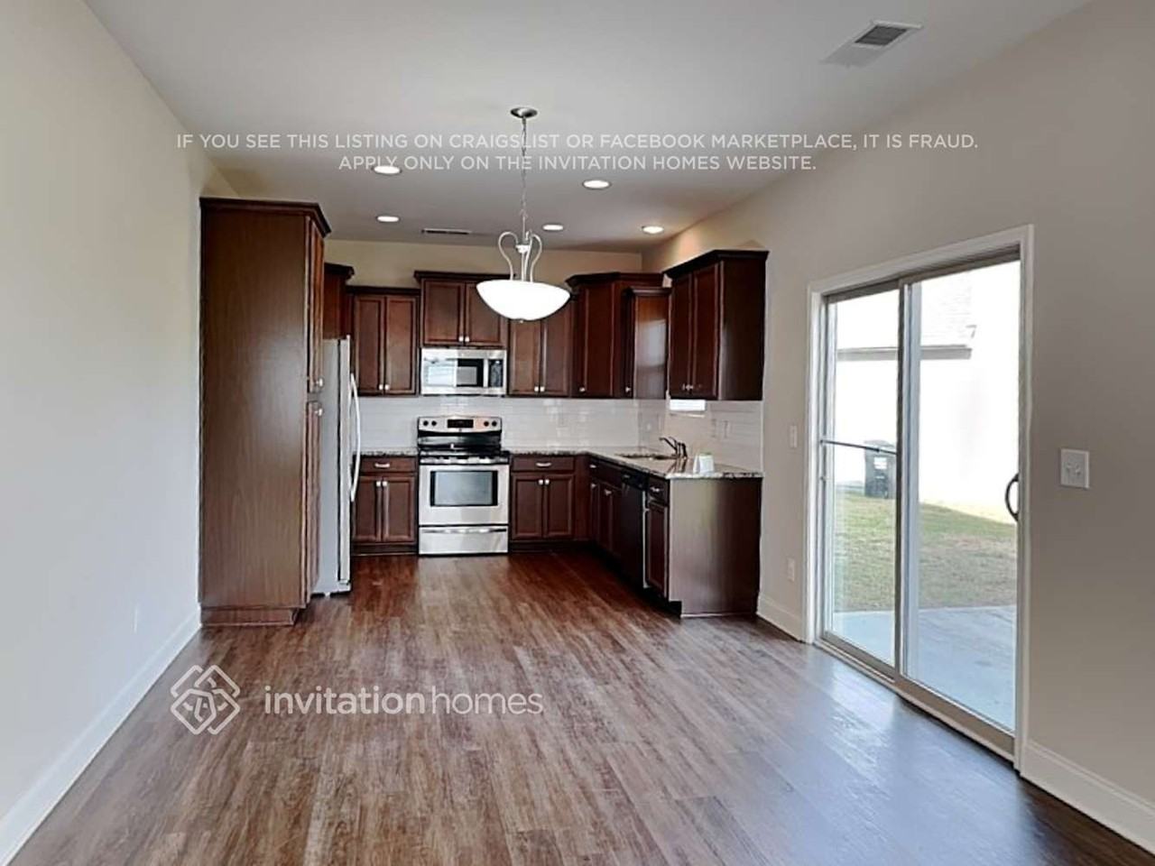 5355 Roberta Crossing Dr - Photo 6 of 12