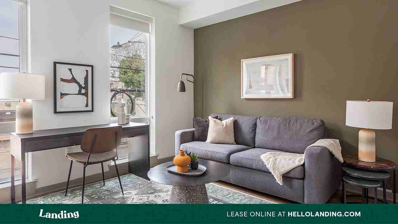 4014 Ludlow St - Photo 2 of 50