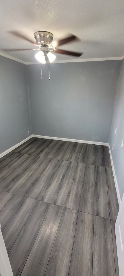 1926 Nolan Street - Photo 2 of 3