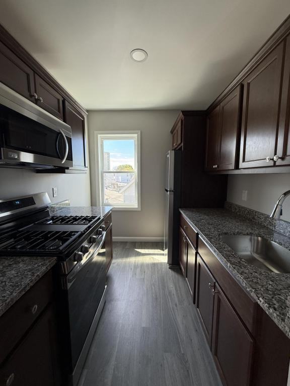 133 Bogle St - Photo 3 of 8