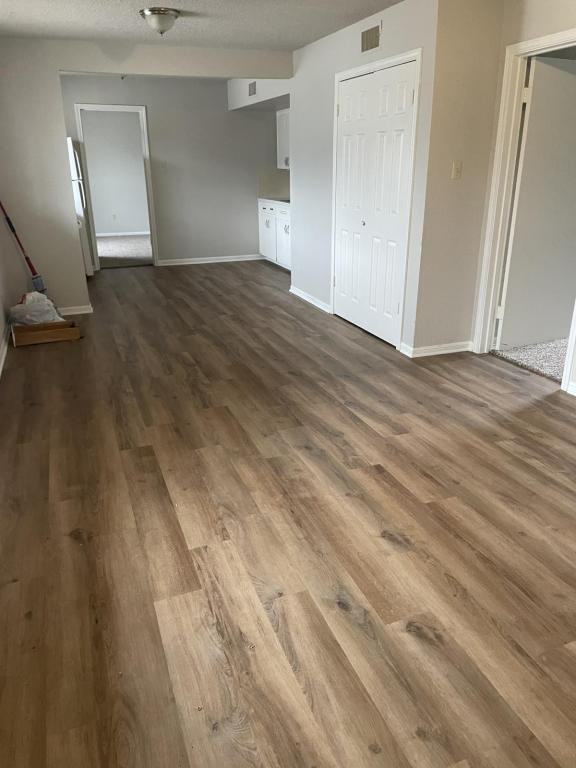 948 S 15th St - Photo 2 of 8