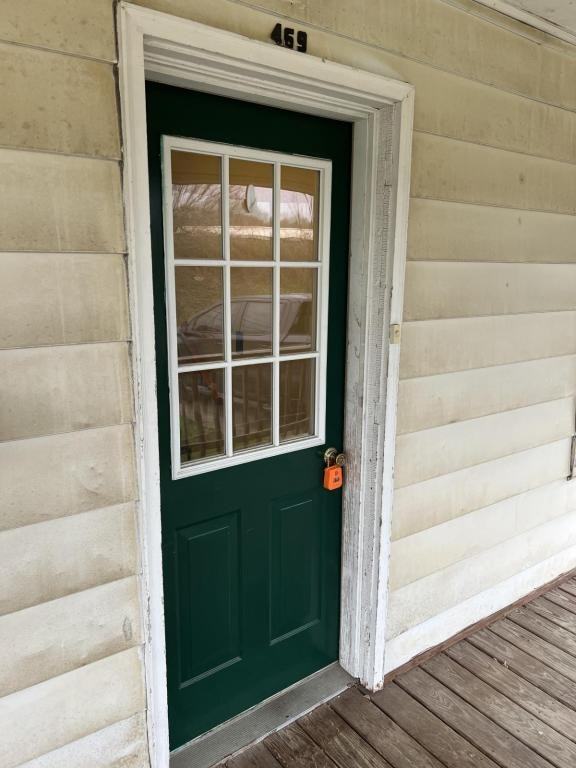 469 Park Ave - Photo 3 of 12