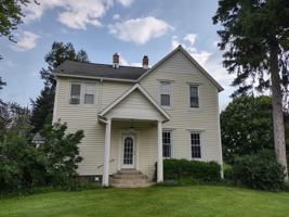 featured image of 569 Myrtle Ave #L