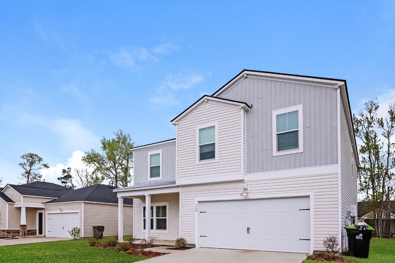 116 S Reindeer Rd - Photo 2 of 20