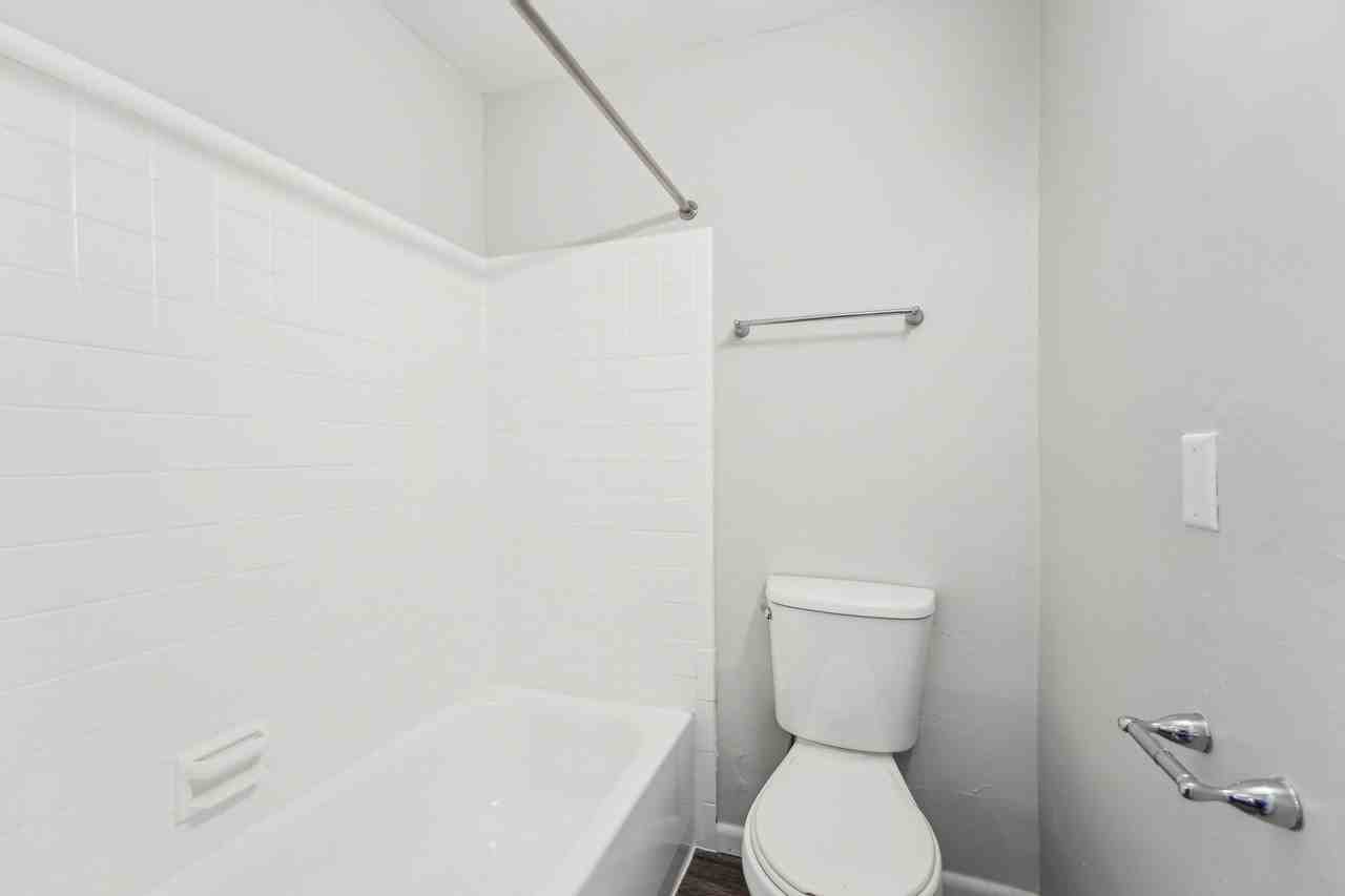 4505-4515 W 36th Half St - Photo 7 of 20