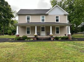 featured image of 511 Cummings St