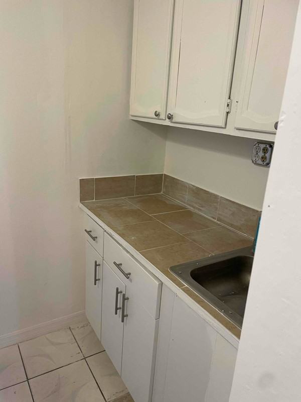 3131 Wave - Photo 3 of 8