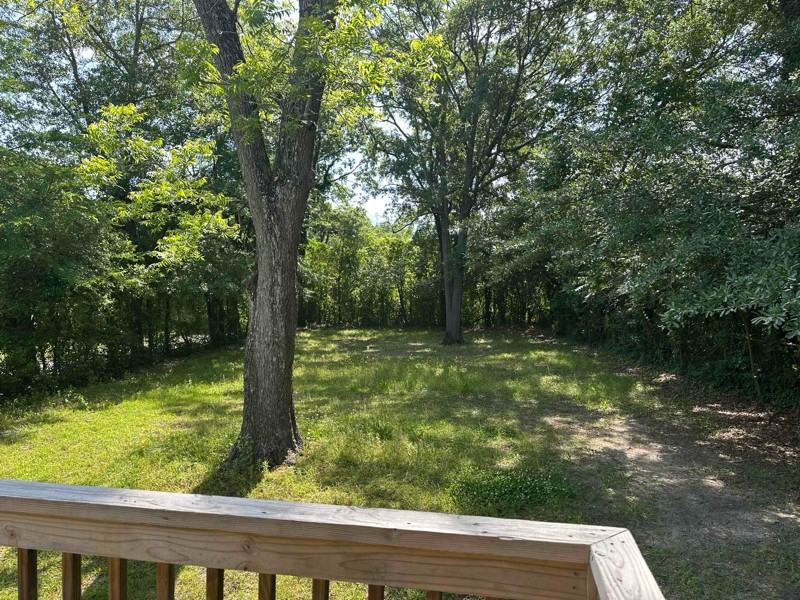 2 Houston Ave - Photo 7 of 10