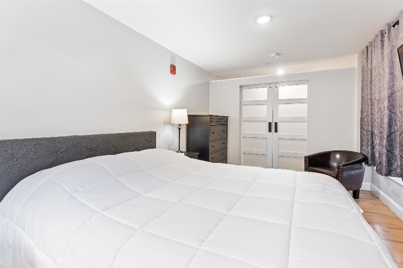 1361 Elm St - Photo 3 of 23