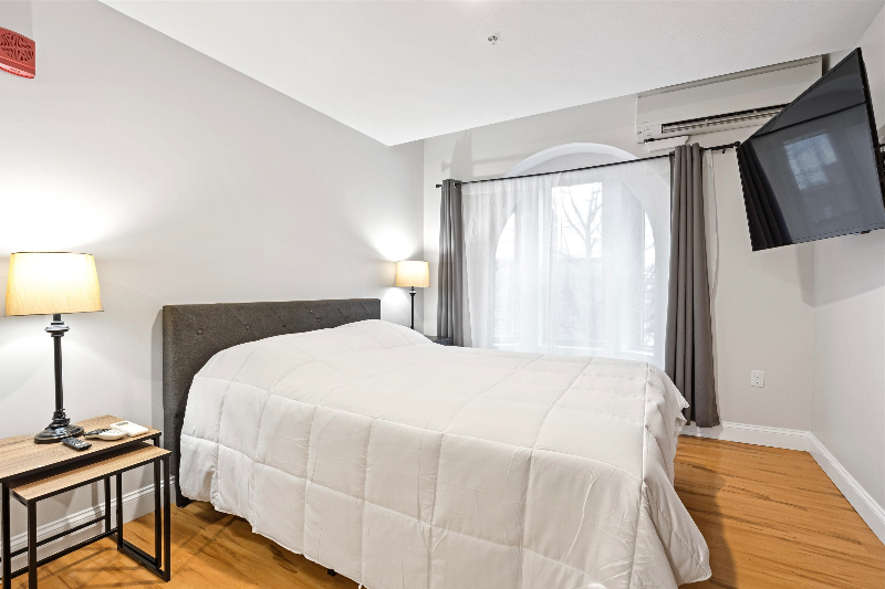 1361 Elm St - Photo 5 of 23