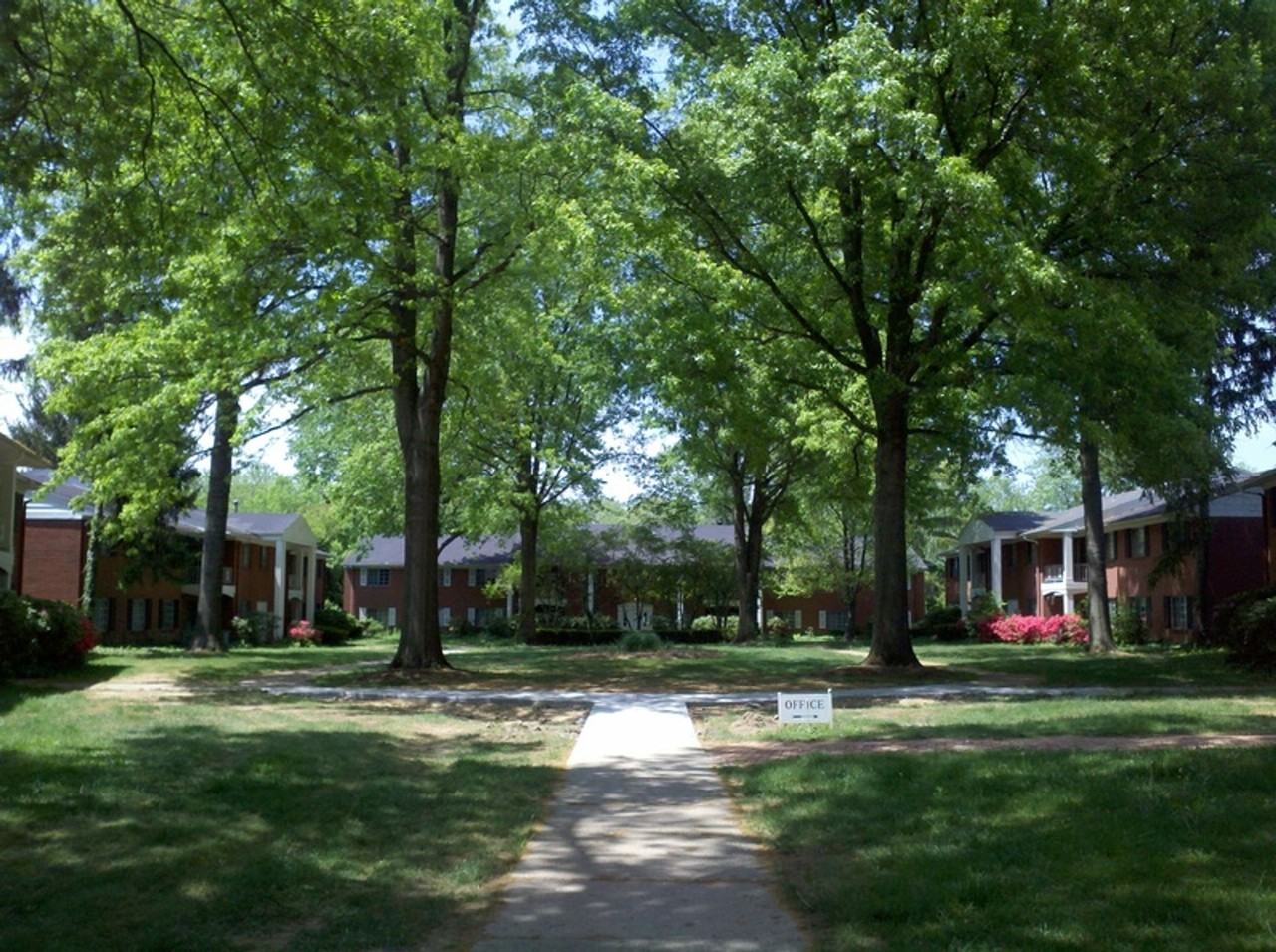 Monticello Apartments & Townhomes including Logan Gate & Logan Way - Photo 4 of 36