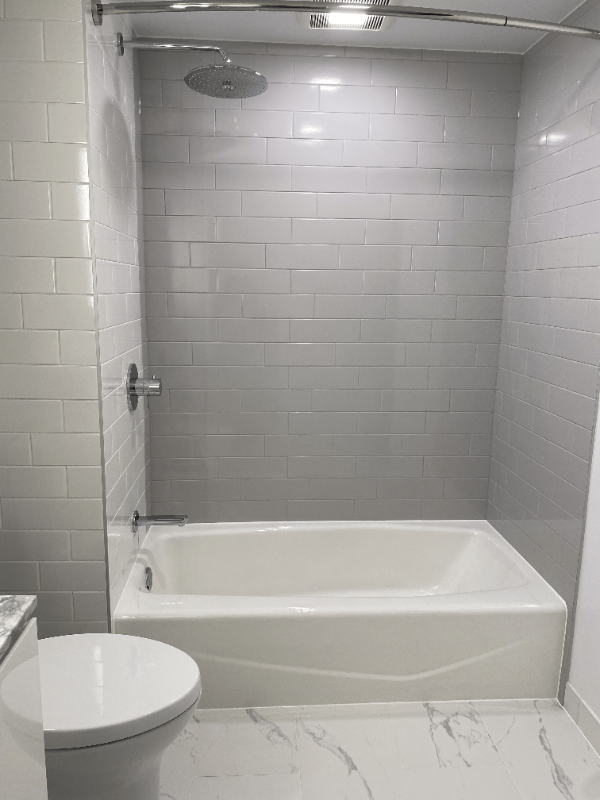 987 Queen St - Photo 5 of 9