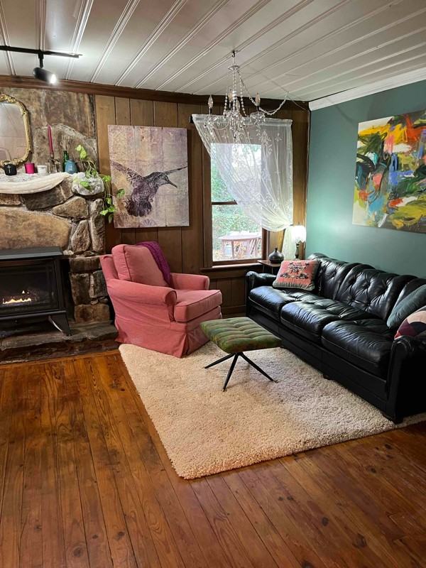 12 Laurel Ter - Photo 7 of 15