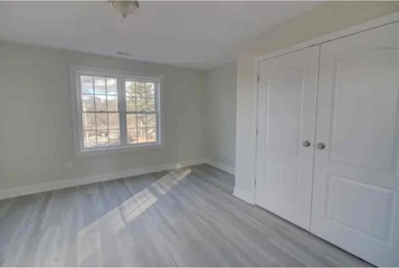 89 W Main St #203 - Photo 2 of 9