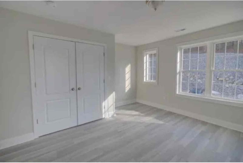 89 W Main St #203 - Photo 3 of 9