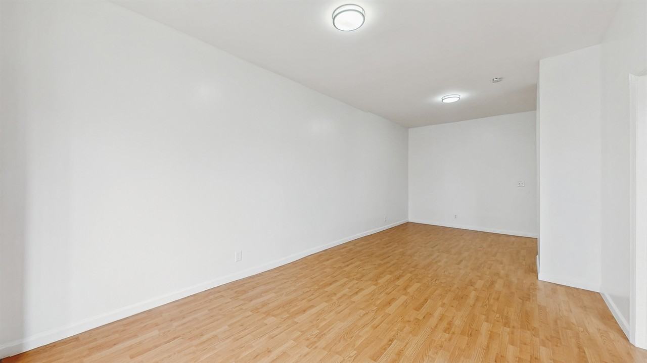 454 77th Street #3rd Fl - Photo 4 of 25