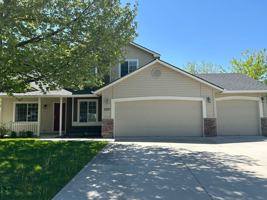 featured image of 2225 W Steely Ct