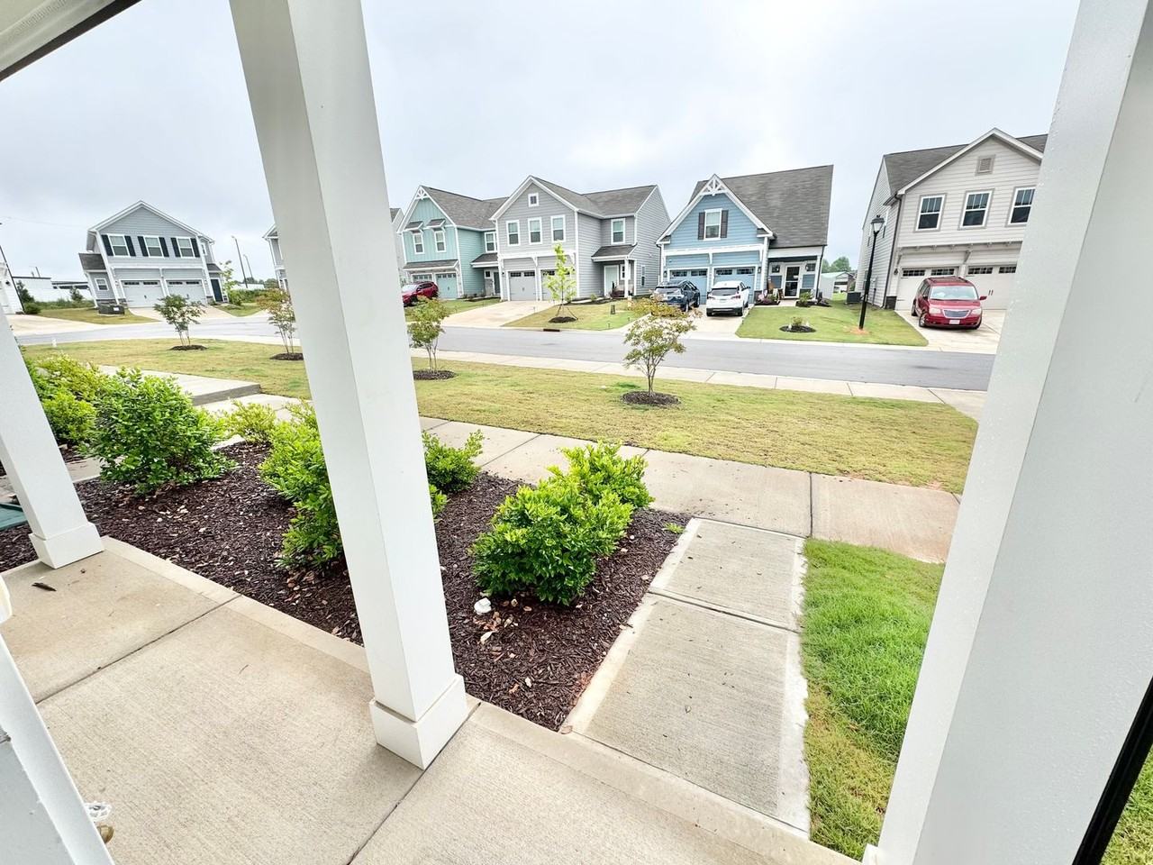 984 Anchor Way - Photo 3 of 15