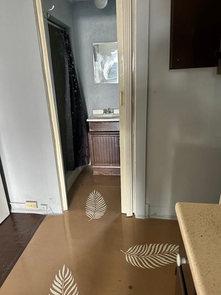1832 Perkiomen Ave - Photo 3 of 3