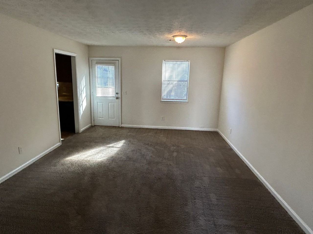 8838 W Hills Ct - Photo 3 of 8