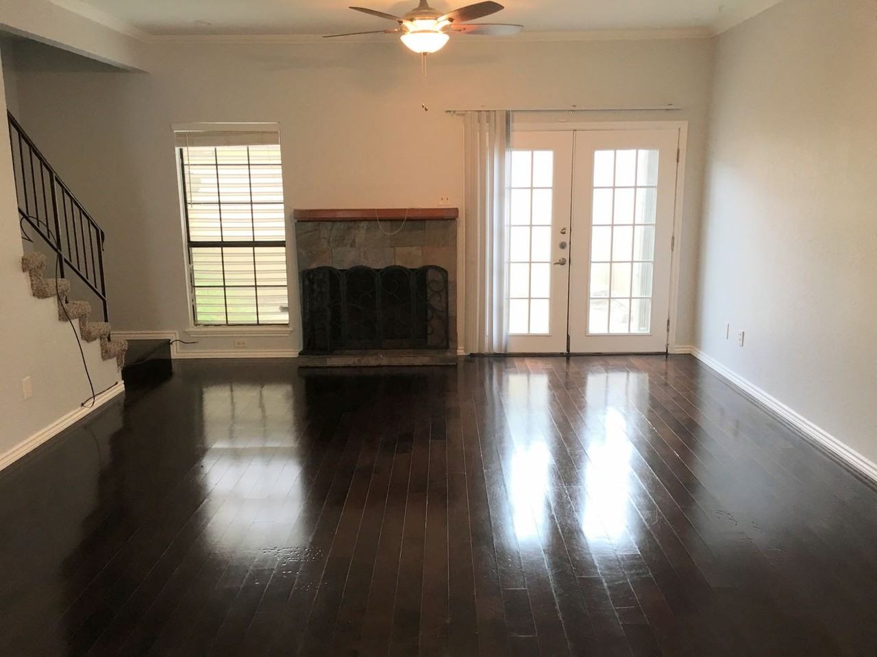 2924 Saint Joseph St #A - Photo 3 of 23