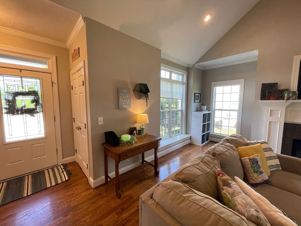 1226 Greenwich Pass - Photo 4 of 36