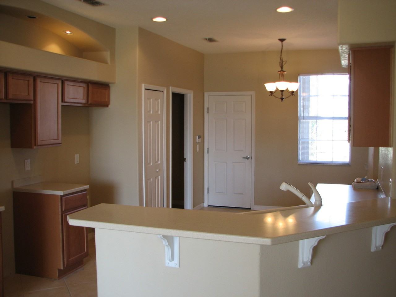 15334 Groose Point Ln - Photo 2 of 6