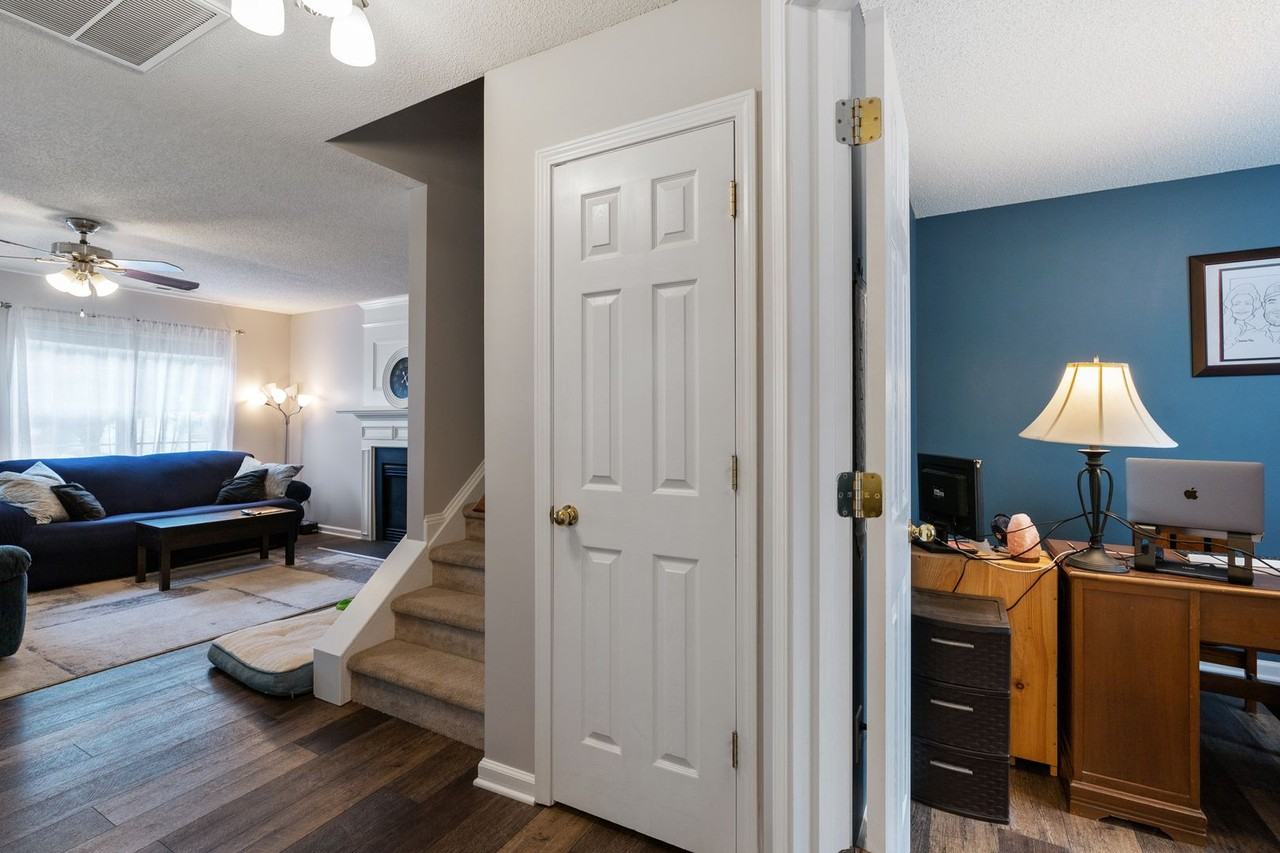 102 Bermuda Green Dr - Photo 7 of 24