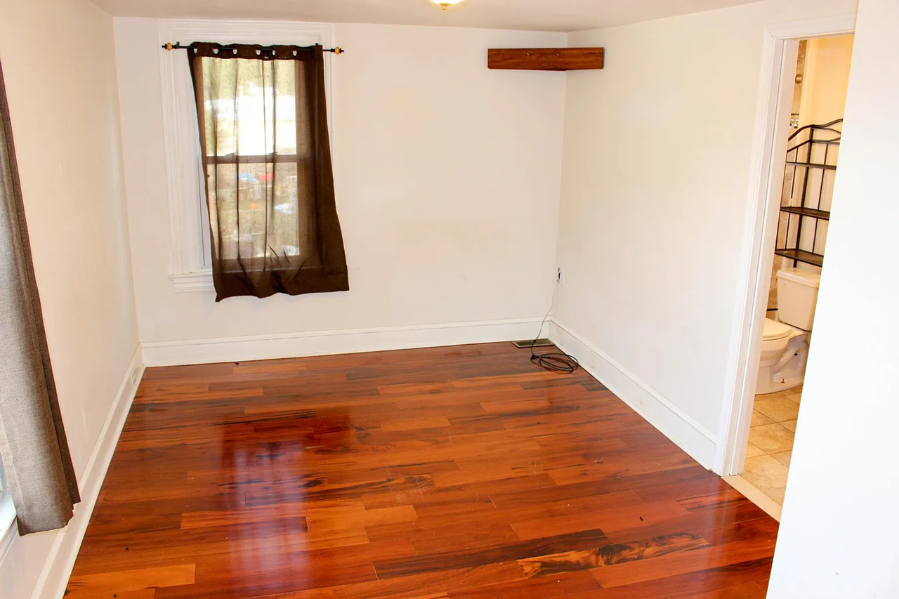 223 N New St - Photo 7 of 14