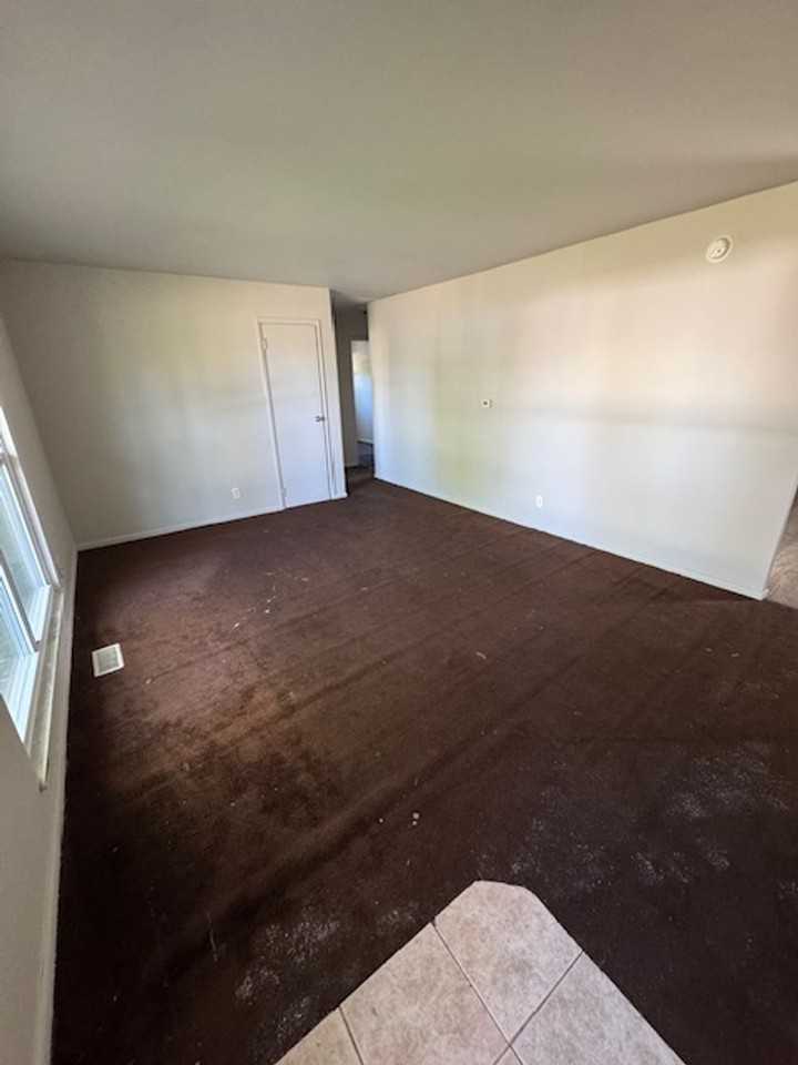 6932 Balsam Ln - Photo 2 of 8