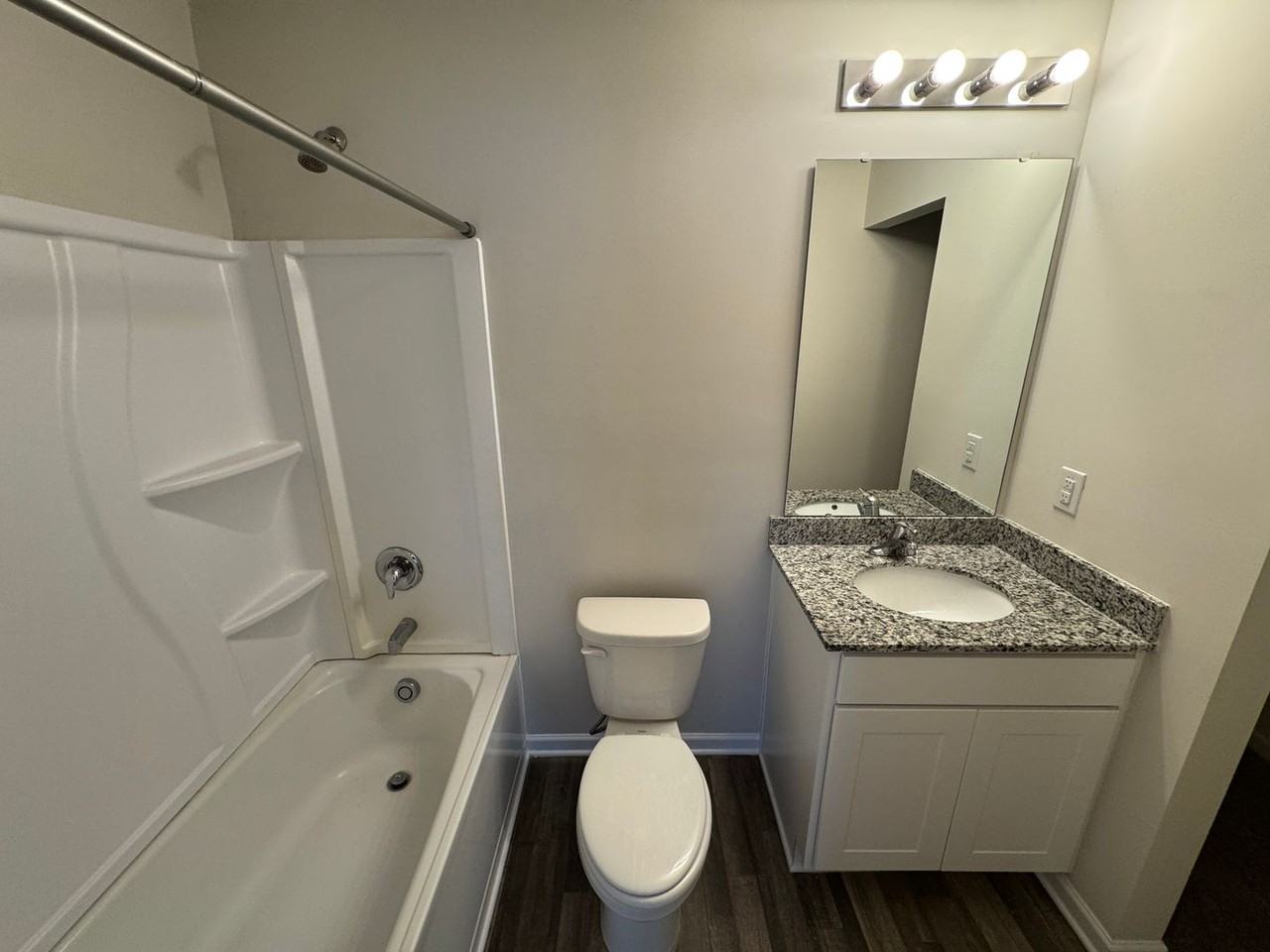 1220 Hope Farm Dr - Photo 2 of 10