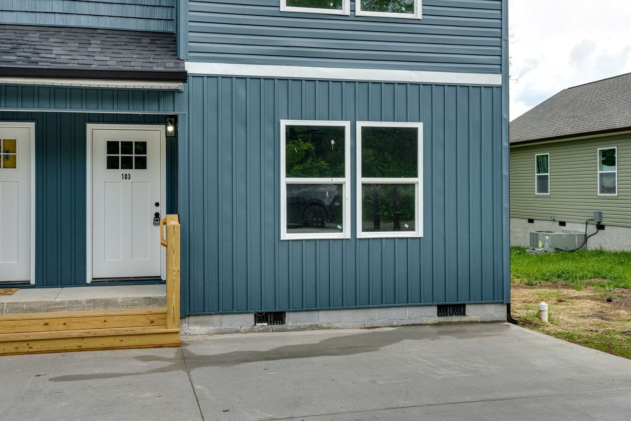 2009 Taylor St - Photo 2 of 20