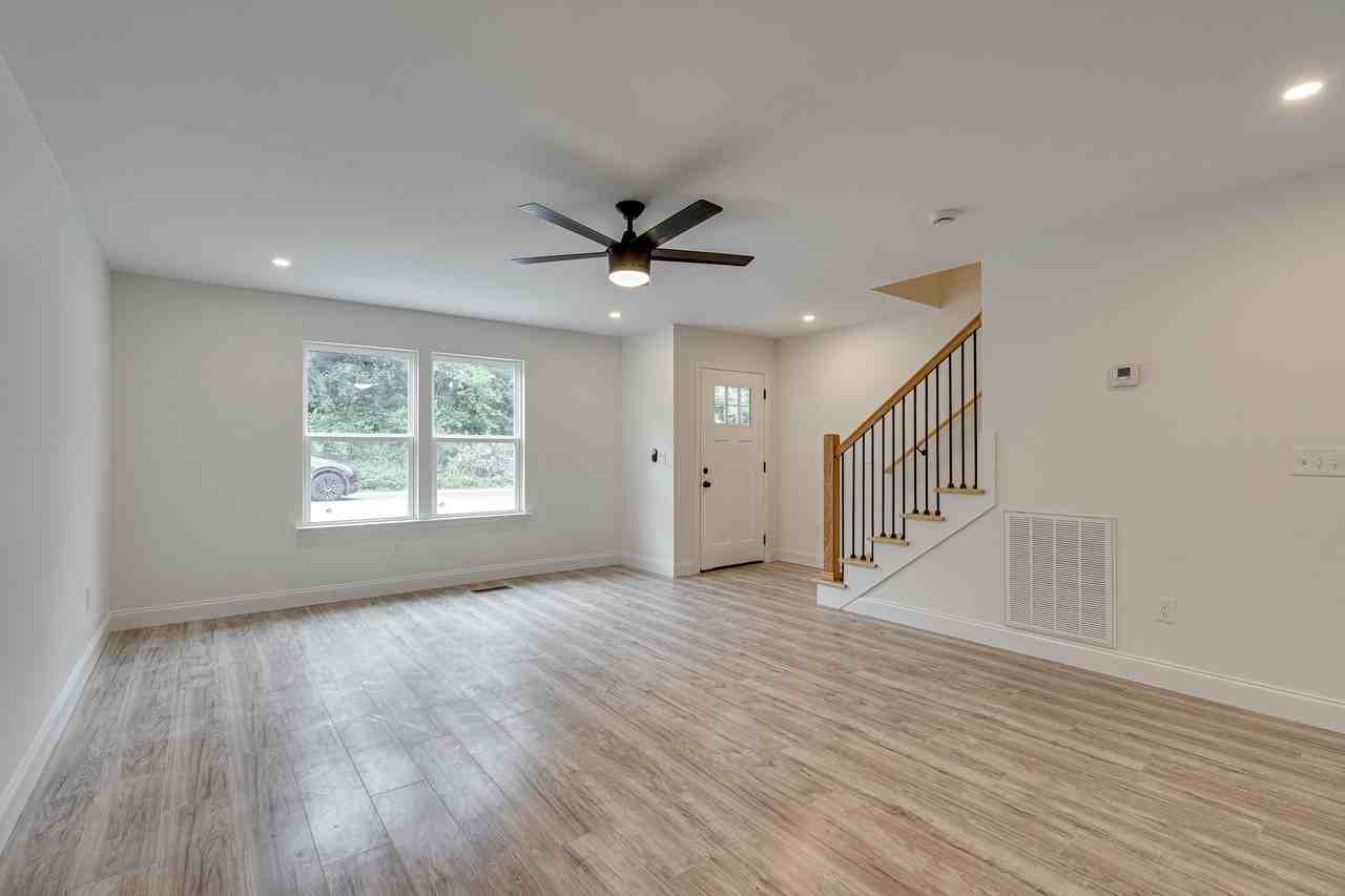 2009 Taylor St - Photo 5 of 20