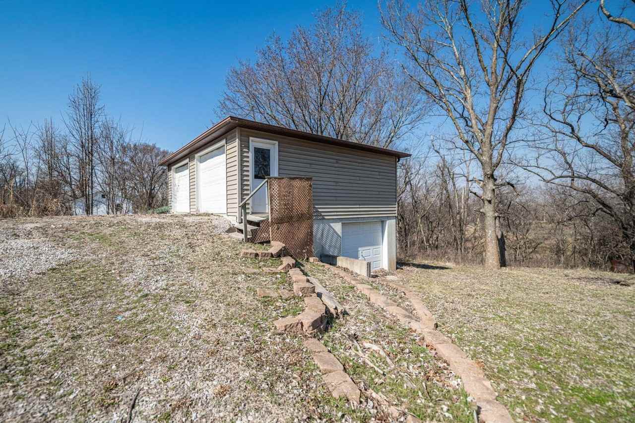 10761 S Route N - Photo 3 of 37