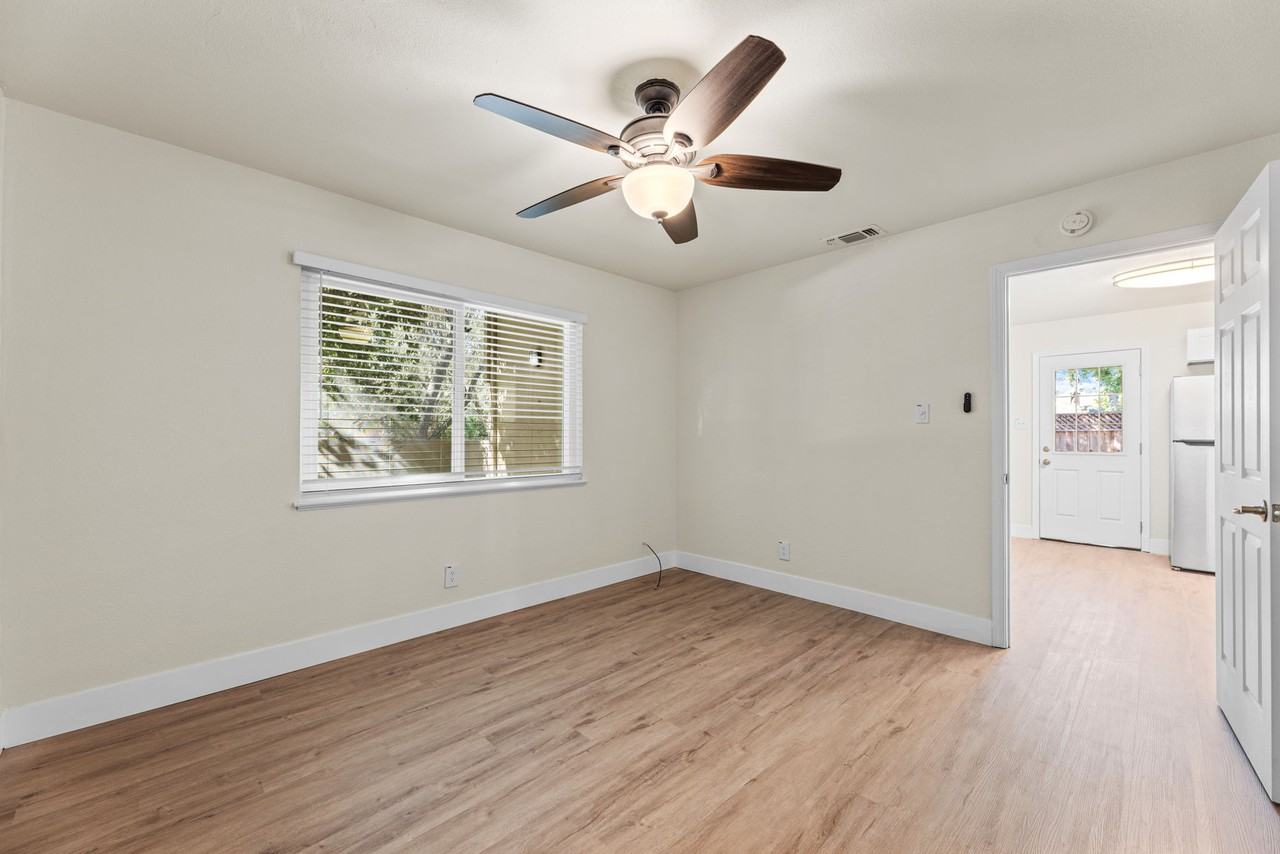 Norris Avenue - Photo 4 of 10