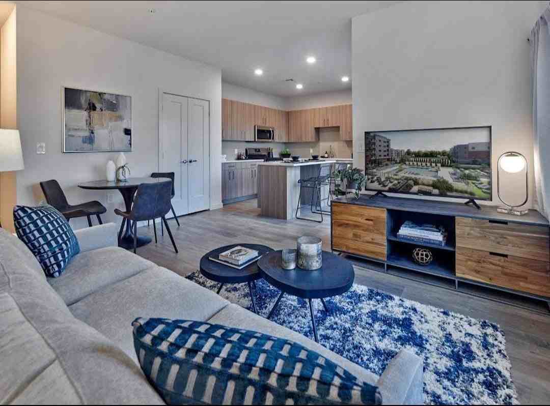 226 West Fort Lee Road #4-1